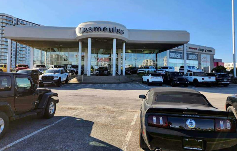 Top 5 Reasons to Buy a Car from Desmeules Chrysler
